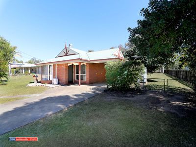 14 Macadamia Court, Walloon