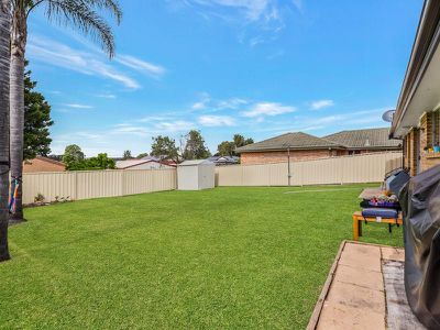 11 Karabul Road, St Helens Park