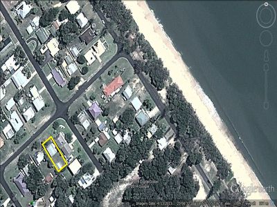 12 Fifth Avenue, Woodgate