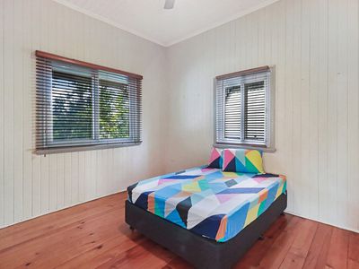 Room 3 / 188 Old Cleveland Road, Coorparoo
