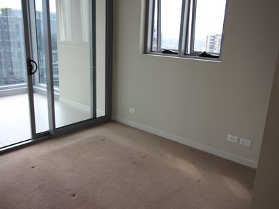2710 / 18 Footbridge Boulevard, Wentworth Point