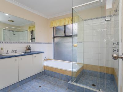 25 Flinn Avenue, Kelmscott