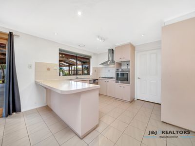 24 Taddor Drive, Cranbourne