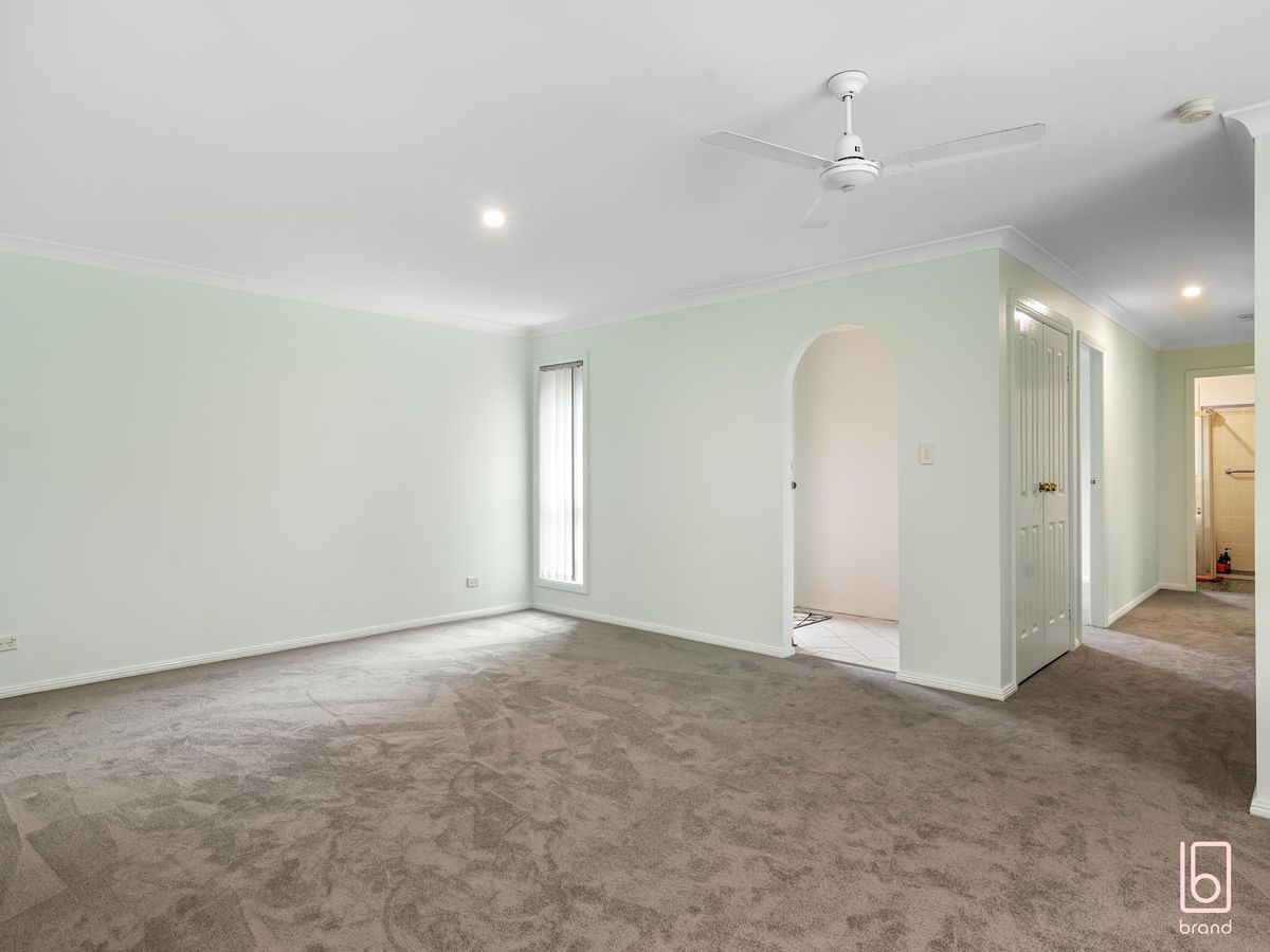 2 / 21 Heritage Drive, Kanwal