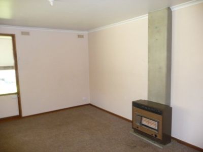 910 Pemberton Street, West Albury