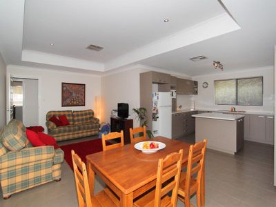 298A Piccadilly Street, Piccadilly