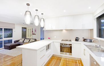 15 Harpfield Road, Beaconsfield Upper