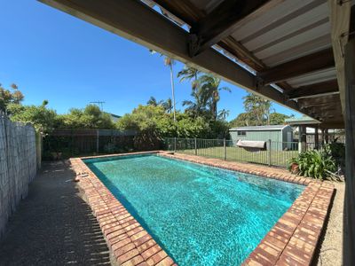 11 Van Eldik Avenue, Andergrove