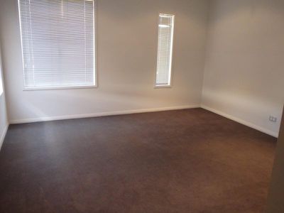 10 Dowitcher Avenue, South Hedland