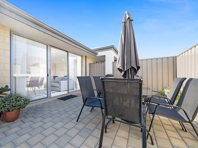 11 / 11 Bakana Loop, Landsdale