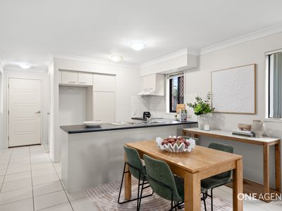 2 / 62 Sophie Place, Doolandella
