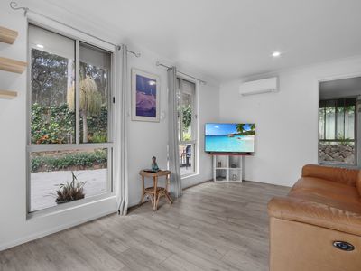 6 Lloyd Place, Mystery Bay