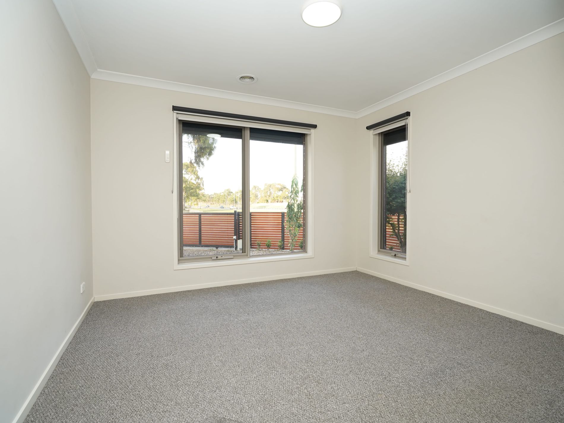 74 Banjo Circuit, Lynbrook