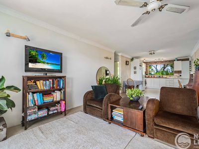 4 / 3 Nunyar Court, Ocean Shores