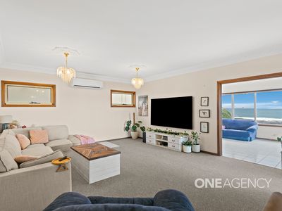 1 / 38 Shell Cove Road, Barrack Point