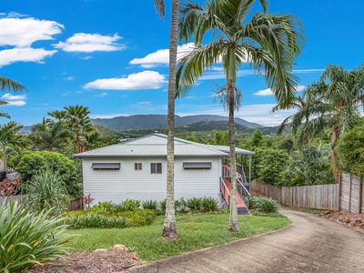 50 Country Road, Cannonvale