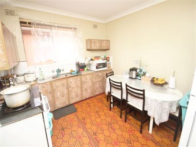 6 / 121 Sproule Street, Lakemba