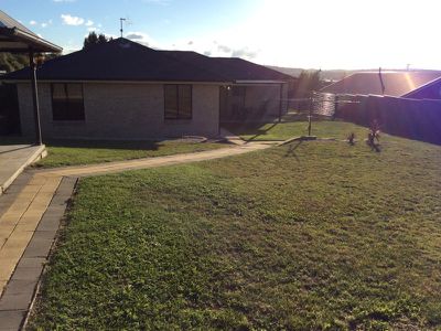 6 Sapphire Crescent, Kelso