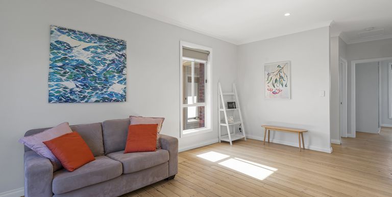 9-11 Palmer Avenue, Euroa