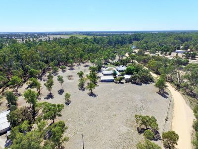 314 River Road, Murrabit