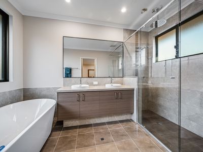45 Scolaro Road, Hammond Park