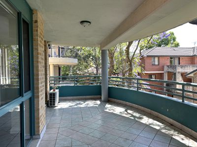 4/36a Thomas St, Parramatta