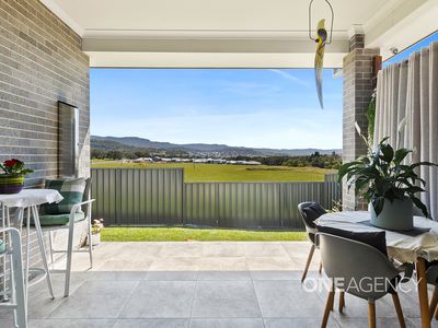 15 Araluen Terrace, Tullimbar