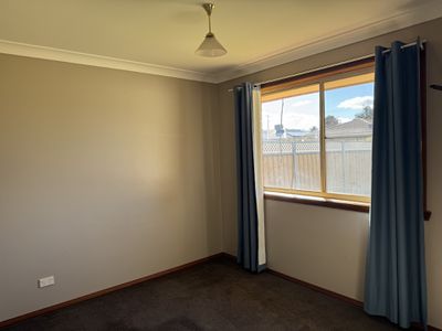 60 Best Street, Parkes