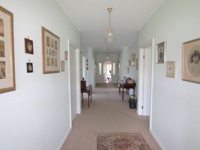 10 Links Road, Mansfield