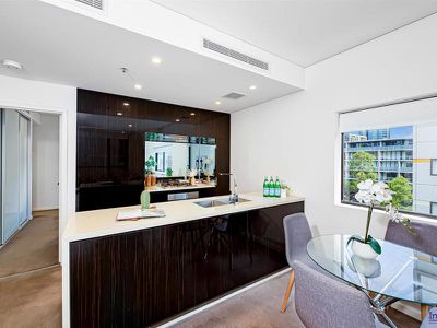 405 / 3 George Julius Avenue, Zetland