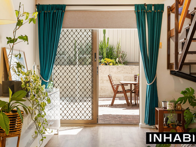 2 / 4 Lawrence Street, Como