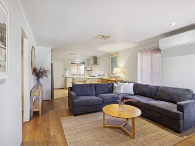 2 / 106 Royal Street, Tuart Hill