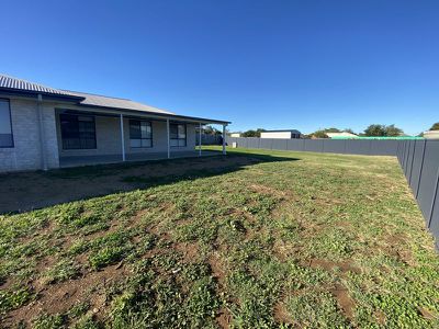44 Parkside Drive, Kingaroy
