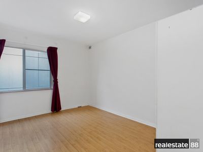 22 / 132 Mounts Bay Road, Perth