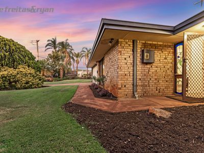 10 Pecan Court, South Lake