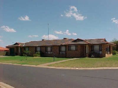 30A Kingfisher Street, Dubbo