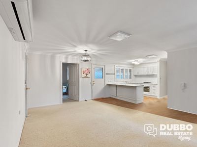 4 / 5 Gundarra Street, Dubbo