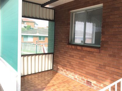 28 Moore Place, Warrawong