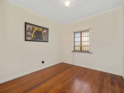 74 Dartmouth Street, Coopers Plains