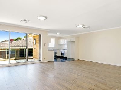 42/8-14 Mercer Street, Castle Hill