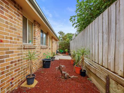 2 / 104 Balmoral Road, Warrnambool