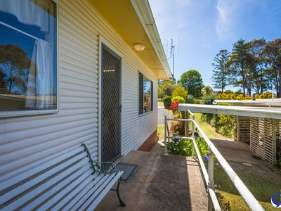 208-208A Princes Highway, Narooma