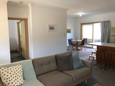 4 / 9 Frank Street, Newtown