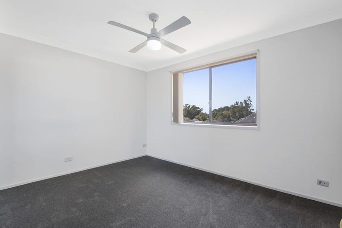 2 / 12 Hawthorn Place, Mardi