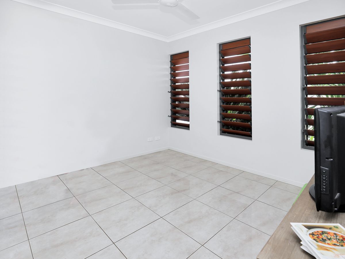 38 Jannina Drive, Atherton