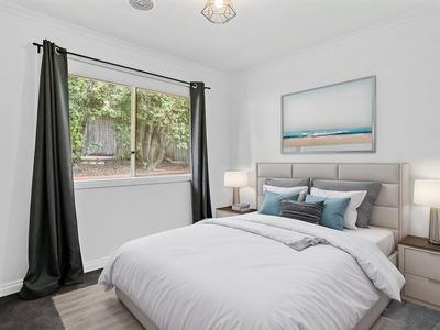 8 Buckingham Pl, Frankston South