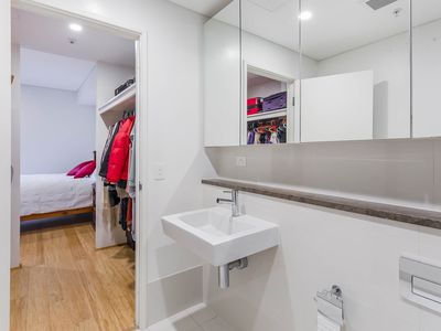 402 / 237 Adelaide Terrace, Perth