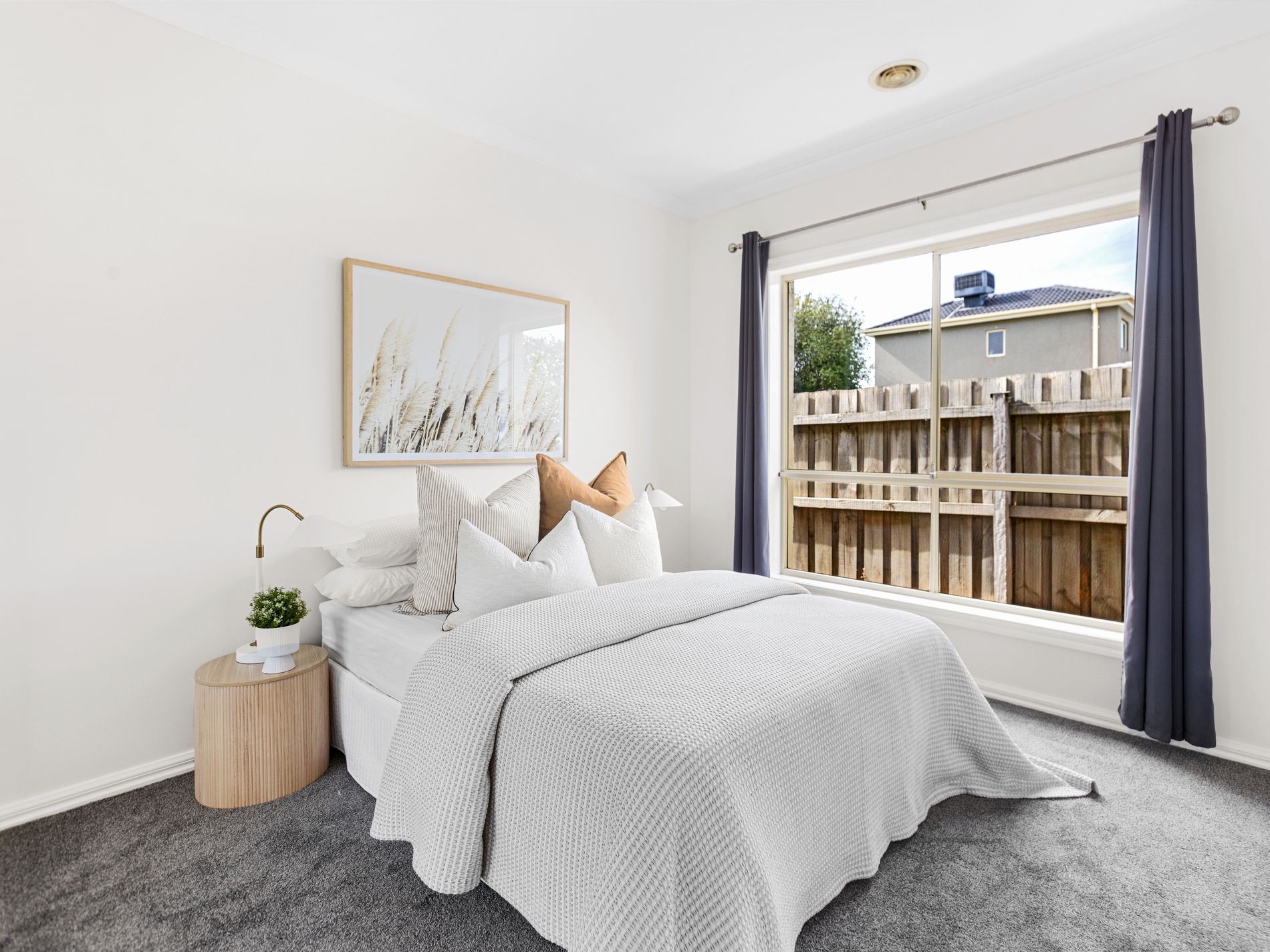 1 / 14 Howden Crescent, Braybrook