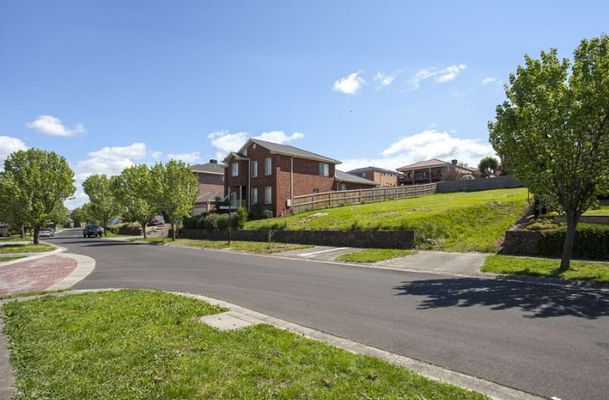 40 Excelsior Heights, Craigieburn