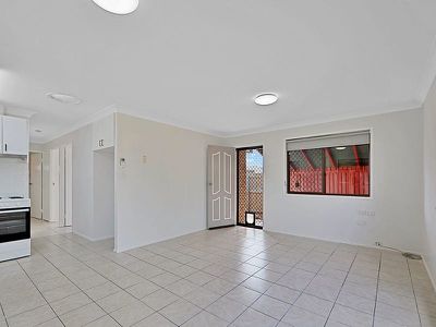 33A Duncraigen Street, Norville